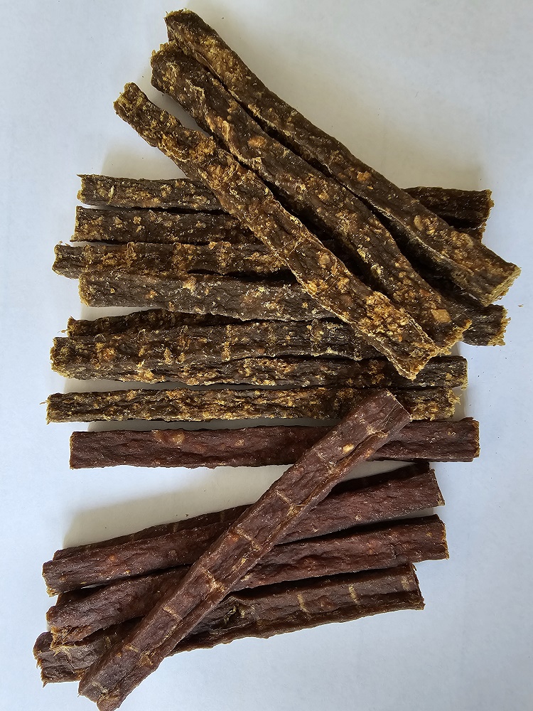 chopsticks Hirsch   feine Fleischstäbchen 